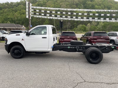 2026 RAM Ram 3500 Chassis Cab RAM 3500 TRADESMAN CHASSIS REGULAR CAB 4X2 84' CA
