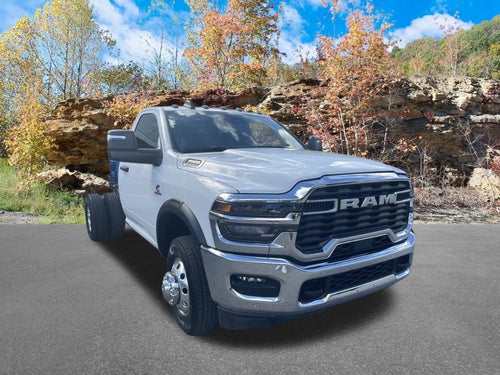 2026 RAM Ram 3500 Chassis Cab RAM 3500 TRADESMAN CHASSIS REGULAR CAB 4X4 60' CA