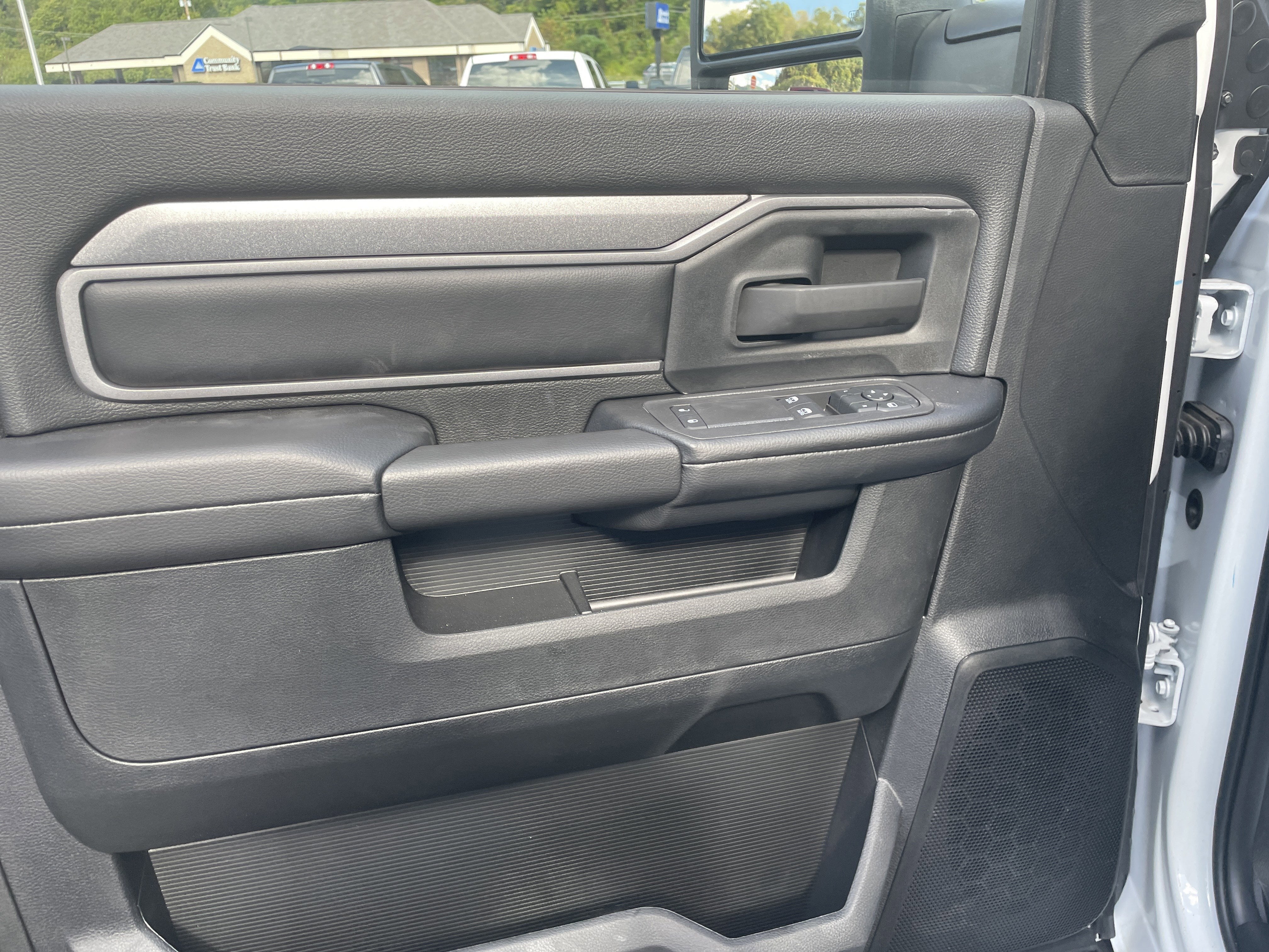 2026 RAM Ram 3500 Chassis Cab RAM 3500 TRADESMAN CHASSIS REGULAR CAB 4X4 60' CA