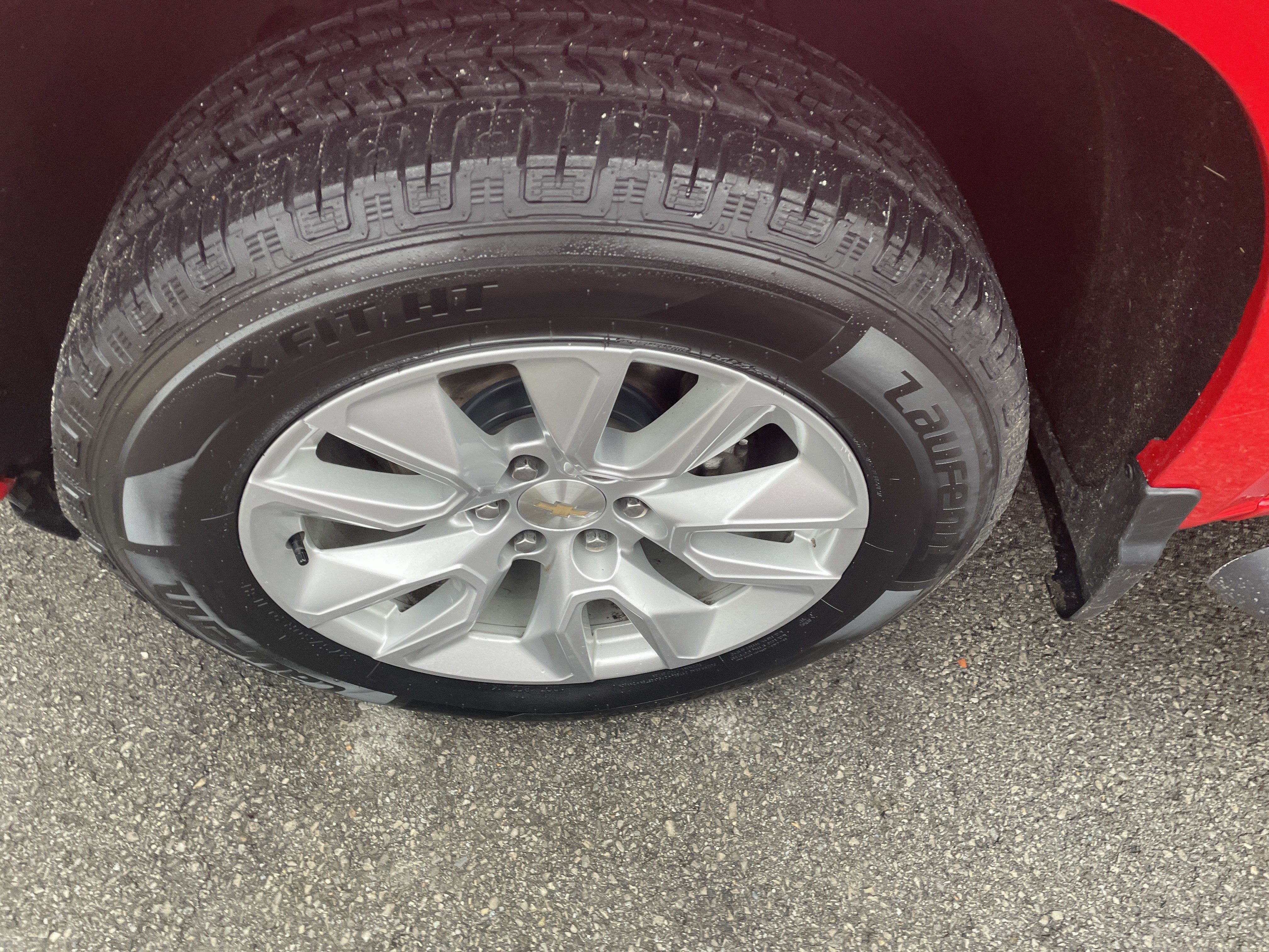 2022 Chevrolet Silverado 1500 4WD Crew Cab Short Bed Custom