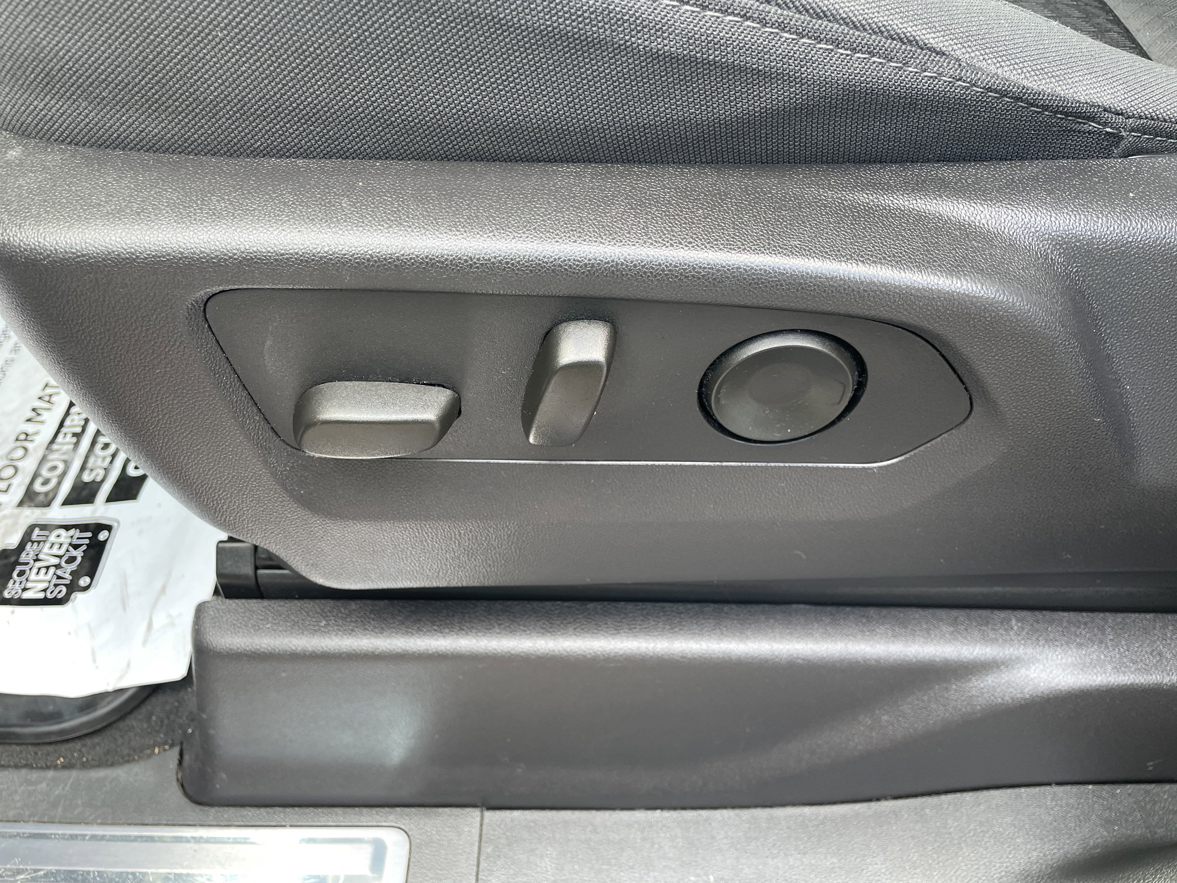 2024 GMC Sierra 1500 4WD Crew Cab Short Box SLE