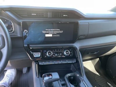 2025 GMC Sierra 1500 4WD Crew Cab Short Box AT4