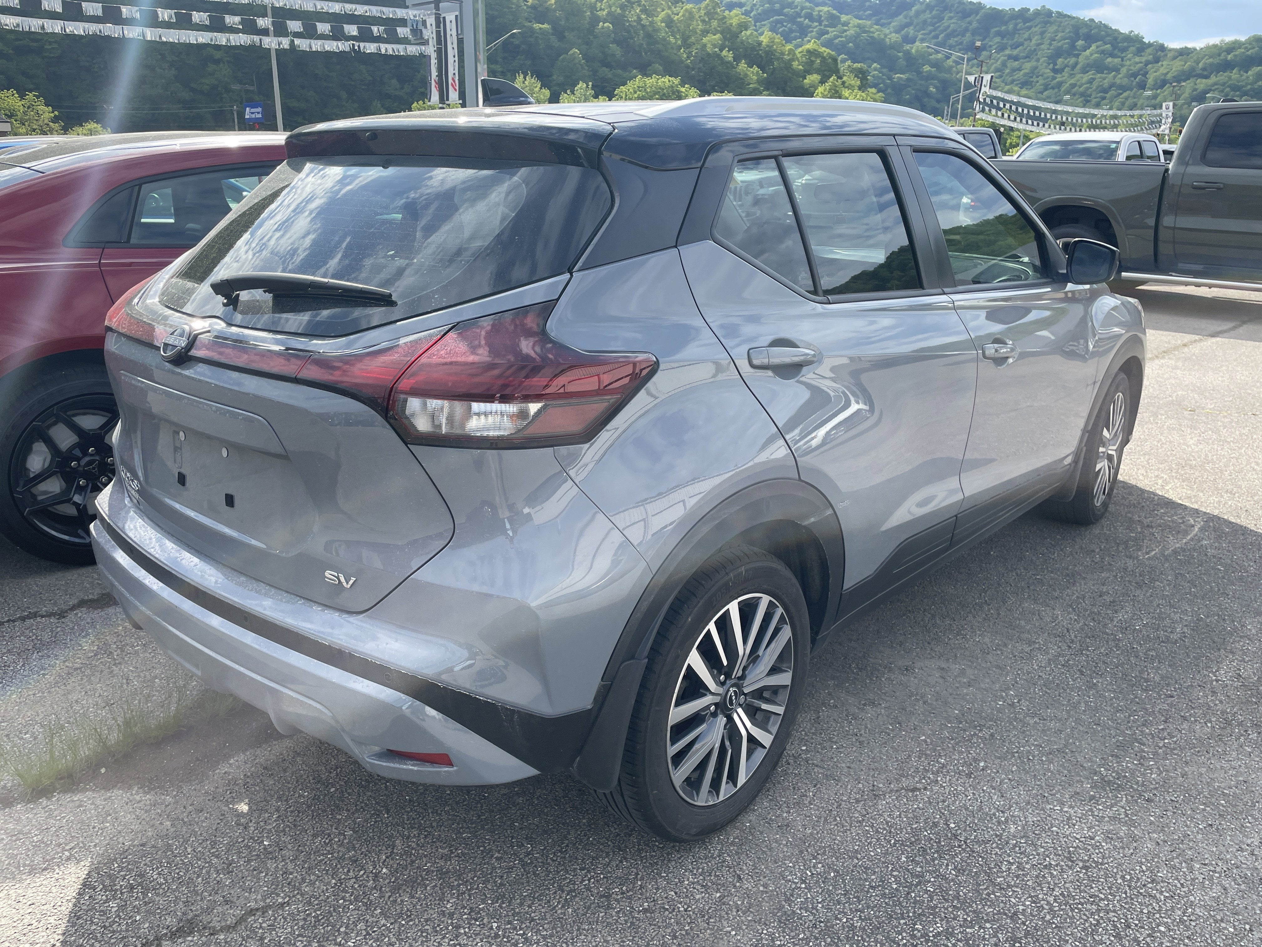 2023 Nissan Kicks SV Xtronic CVT