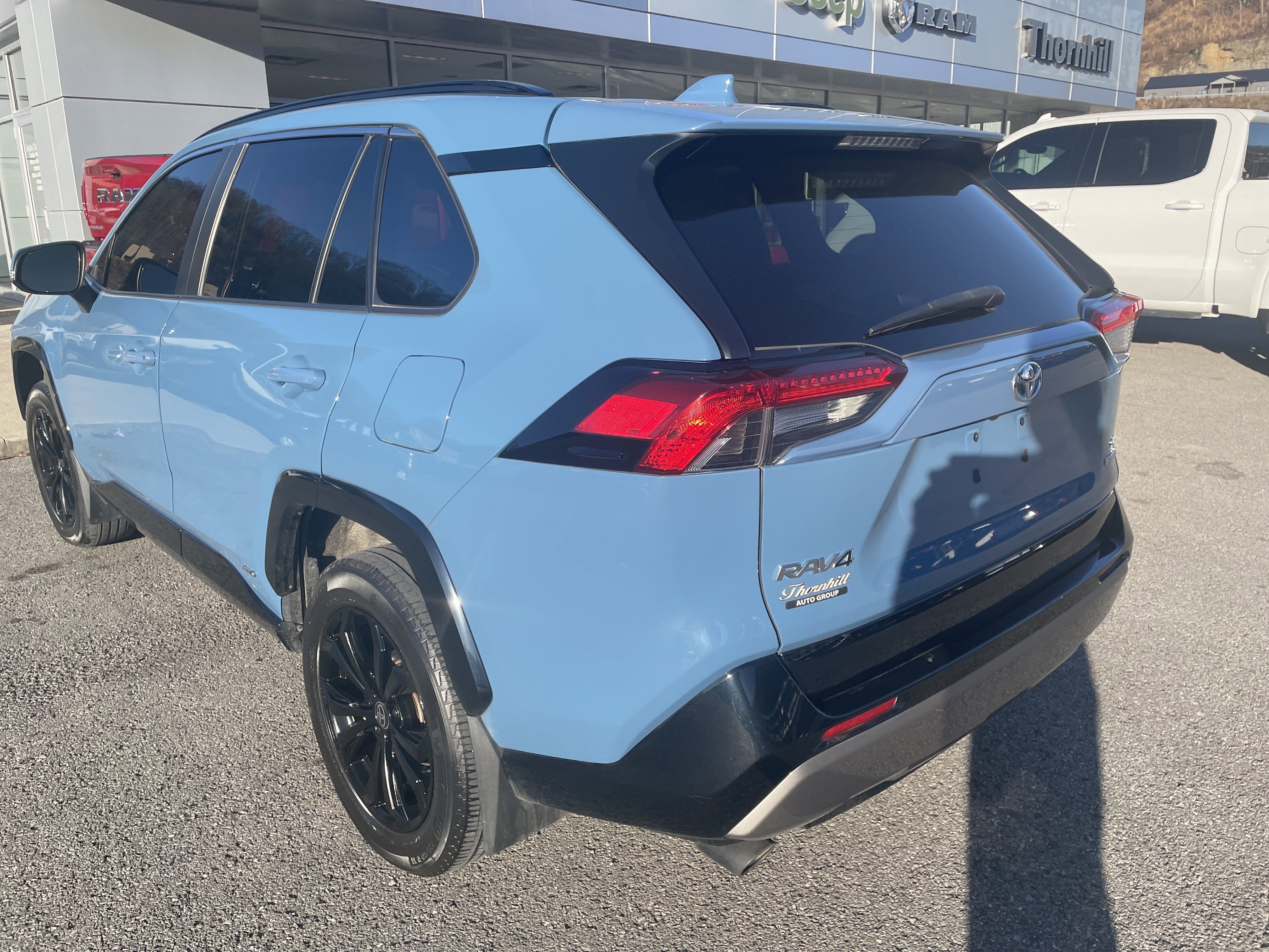 2022 Toyota RAV4 Hybrid SE