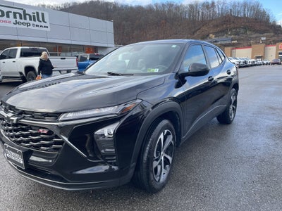 2025 Chevrolet Trax FWD LT