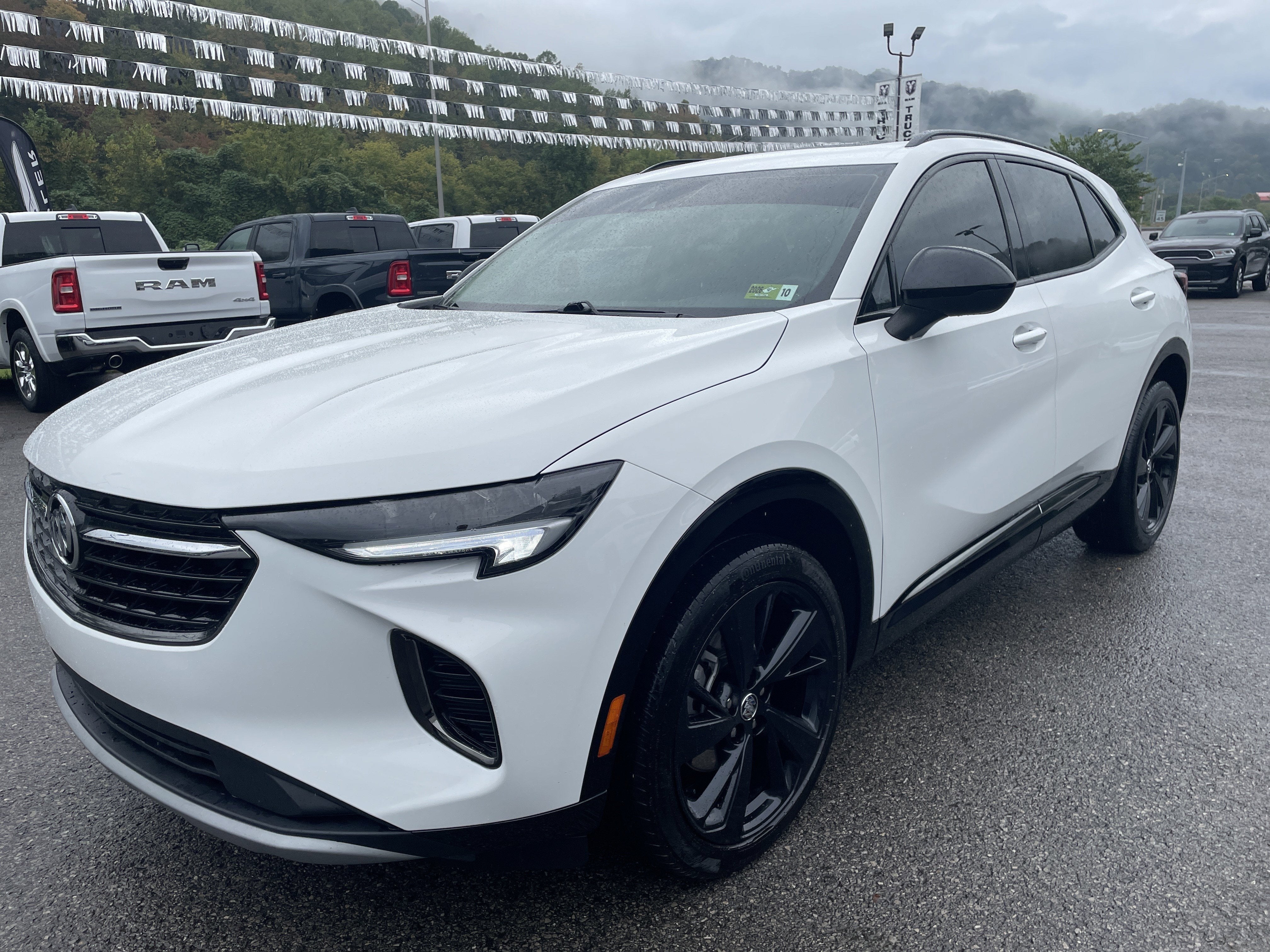 2023 Buick Envision Essence AWD