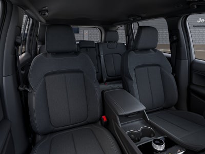 2026 Jeep Grand Cherokee GRAND CHEROKEE LAREDO X 4X4